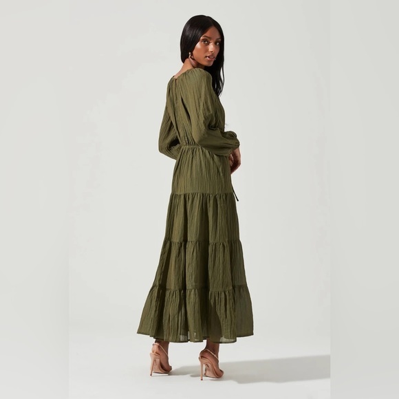 ASTR Olive Green Freya Cut Out Midriff Maxi Dress - Picture 3 of 7